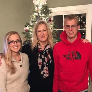 Meet your Posher, Nikki